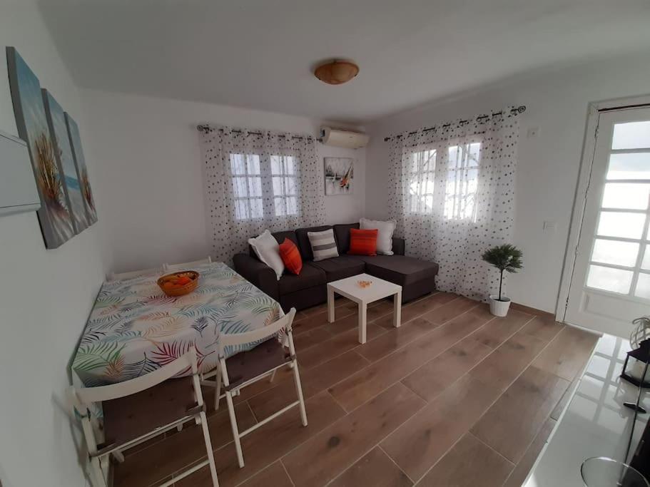 2 Bedroom Grandfloor-pto. Del Carmen