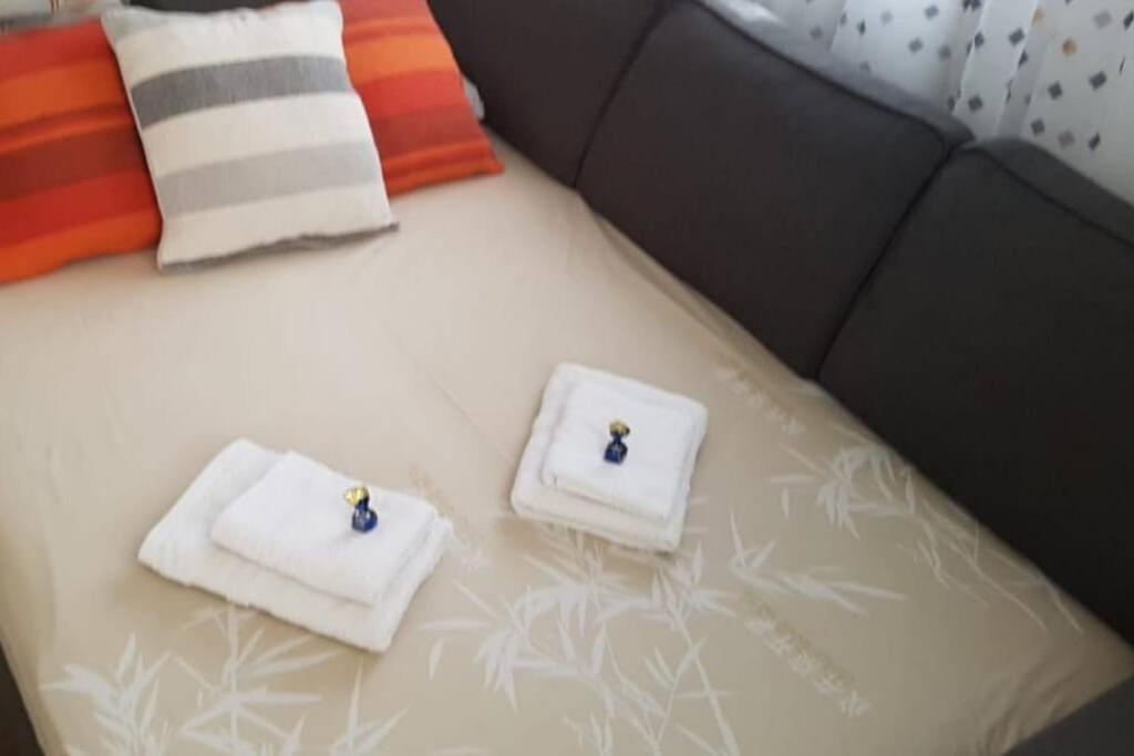 2 Bedroom Grandfloor-pto. Del Carmen Apartment